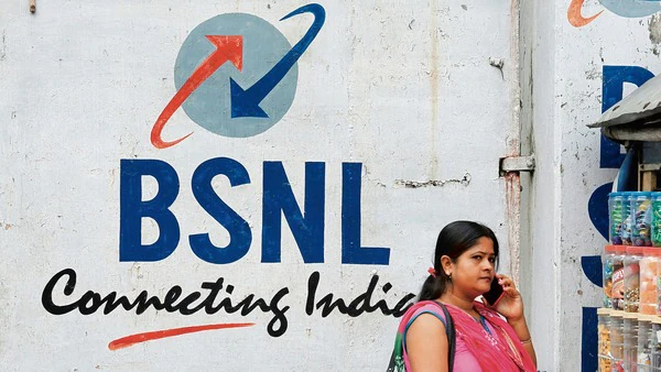 केंद्रीय संचार मंत्री सिंधिया का कमाल, BSNL को 17 साल बाद 262 करोड़ का तिमाही मुनाफा : Communications Minister Scindia 2 BSNL 1687370845781 1739589820143