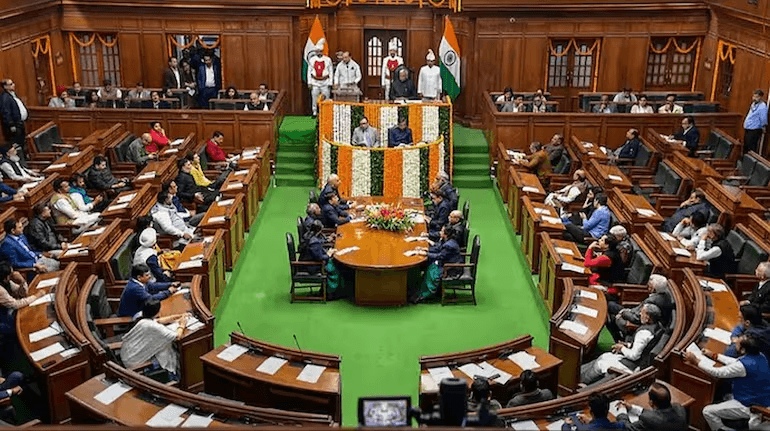 दिल्ली सीएम श्रीमती रेखा गुप्ता को दिलाई गई शपथ, दिल्ली विधानसभा सत्र आज से होगी शुरू : Delhi CM Smt. Rekha Gupta Was Sworn In 3 image 107