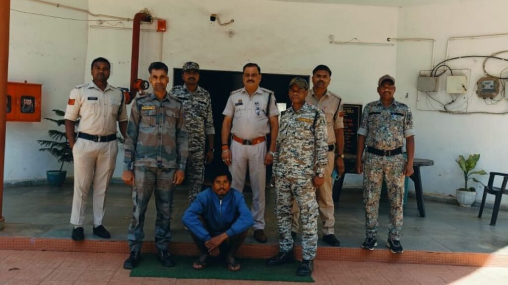 बलरामपुर पुलिस की बड़ी सफलता, आरोपी गिरफ्तार, गुमशुदा से हत्या तक पूरी घटना का खुलासा, आरोपी ने किया कबूलनामा : Balrampur Police's Big Success 3 अंबिकापुर 22