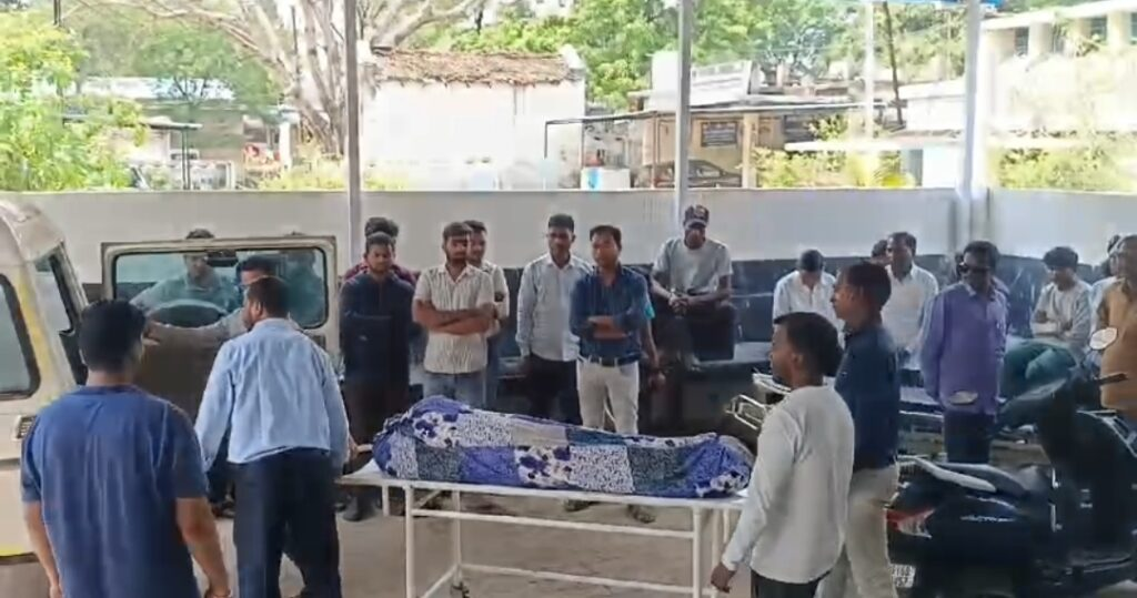अंबिकापुर के कार्मेल स्कूल में रिजल्ट आने के बाद नौवीं कक्षा की छात्रा ने की फांसी लगाकर आत्महत्या : Ambikapur Carmel School Student Suicide 1 image 349