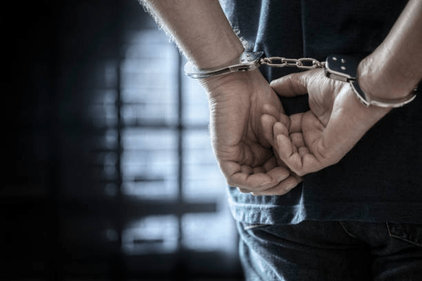 गर्लफ्रेंड से मिलने गए युवक को नग्न कर पीटा, पांच आरोपी पुलिस हिरासत में : Young Man Went to Meet Girlfriend 2 image 109