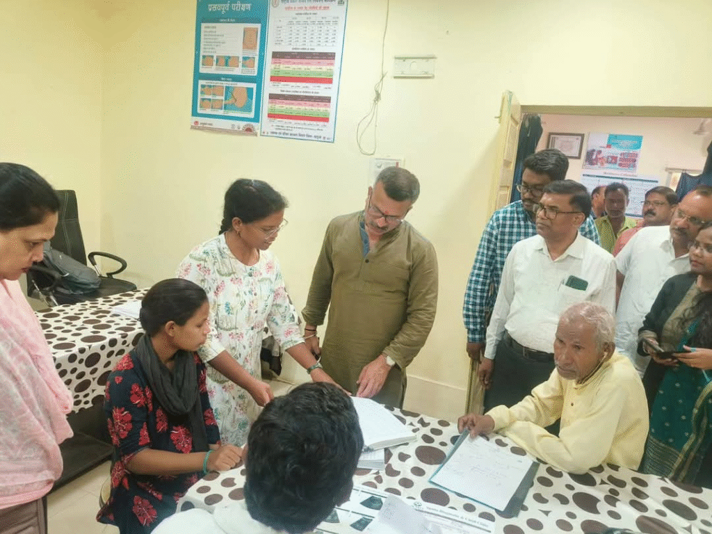 प्रधानमंत्री सुरक्षित मातृत्व अभियानः अब हर माह दो दिन मिलेगा गर्भवती महिलाओं को निःशुल्क प्रसवपूर्व परामर्श एवं जांच : Pradhan Mantri Surakshit Matritva Abhiyan 3 image 321