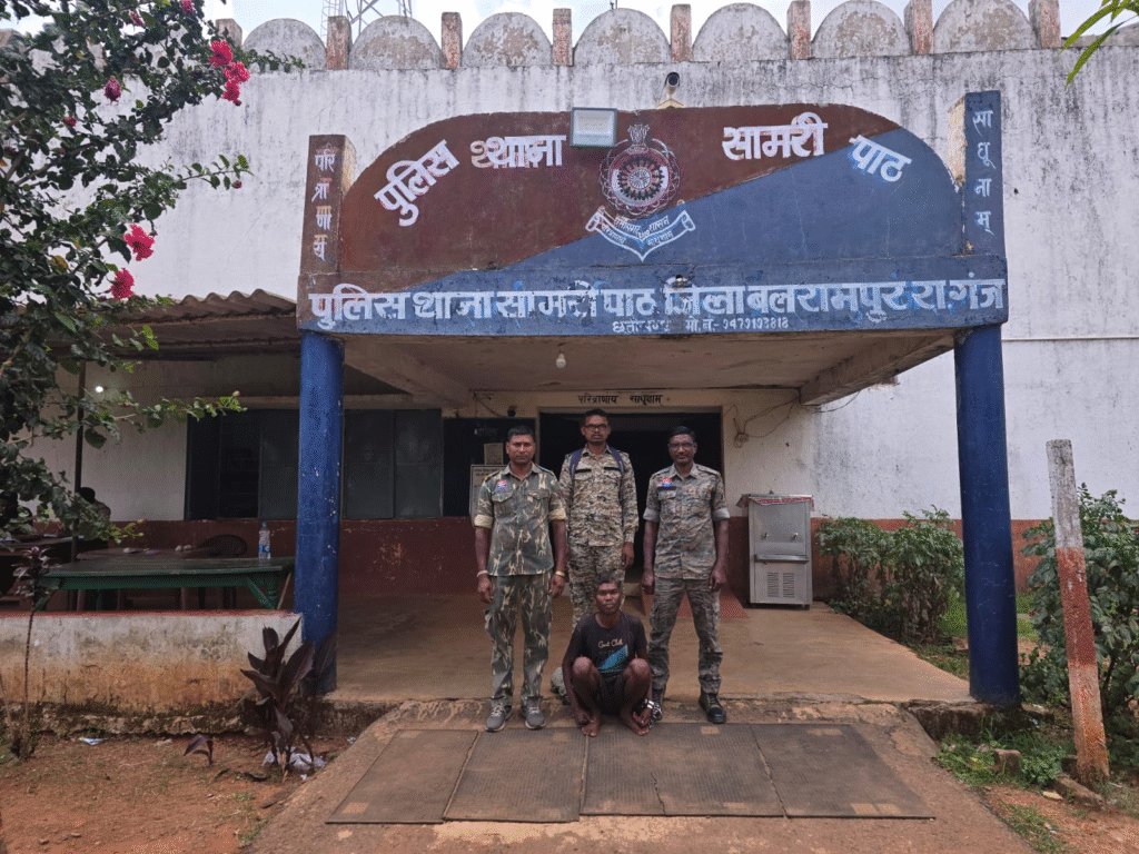 जमीन विवाद ने ली मासूम दिव्यांग बालिका की जान, आरोपी चचेरे भाई को पुलिस ने किया गिरफ्तार : Land Dispute Took the Life 1 image 375