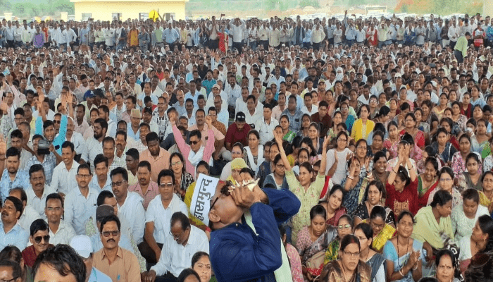 छत्तीसगढ़ में शिक्षा विभाग के युक्तियुक्तकरण के खिलाफ शिक्षकों का आक्रोश, 1 जुलाई को प्रदेशव्यापी आंदोलन का ऐलान : Against Rationalization Statewide Agitation Announced on July 1 1 image 617