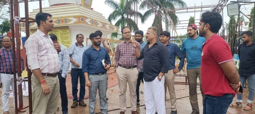 मैनपाट में तीन दिवसीय प्रशिक्षण शिविर की तैयारियों का कलेक्टर ने किया निरीक्षण, केंद्रीय मंत्री, मुख्यमंत्री, सांसद एवं विधायकगण होंगे शामिल : Three Day Training Camp in Mainpat 3 IMG 20250704 WA0011