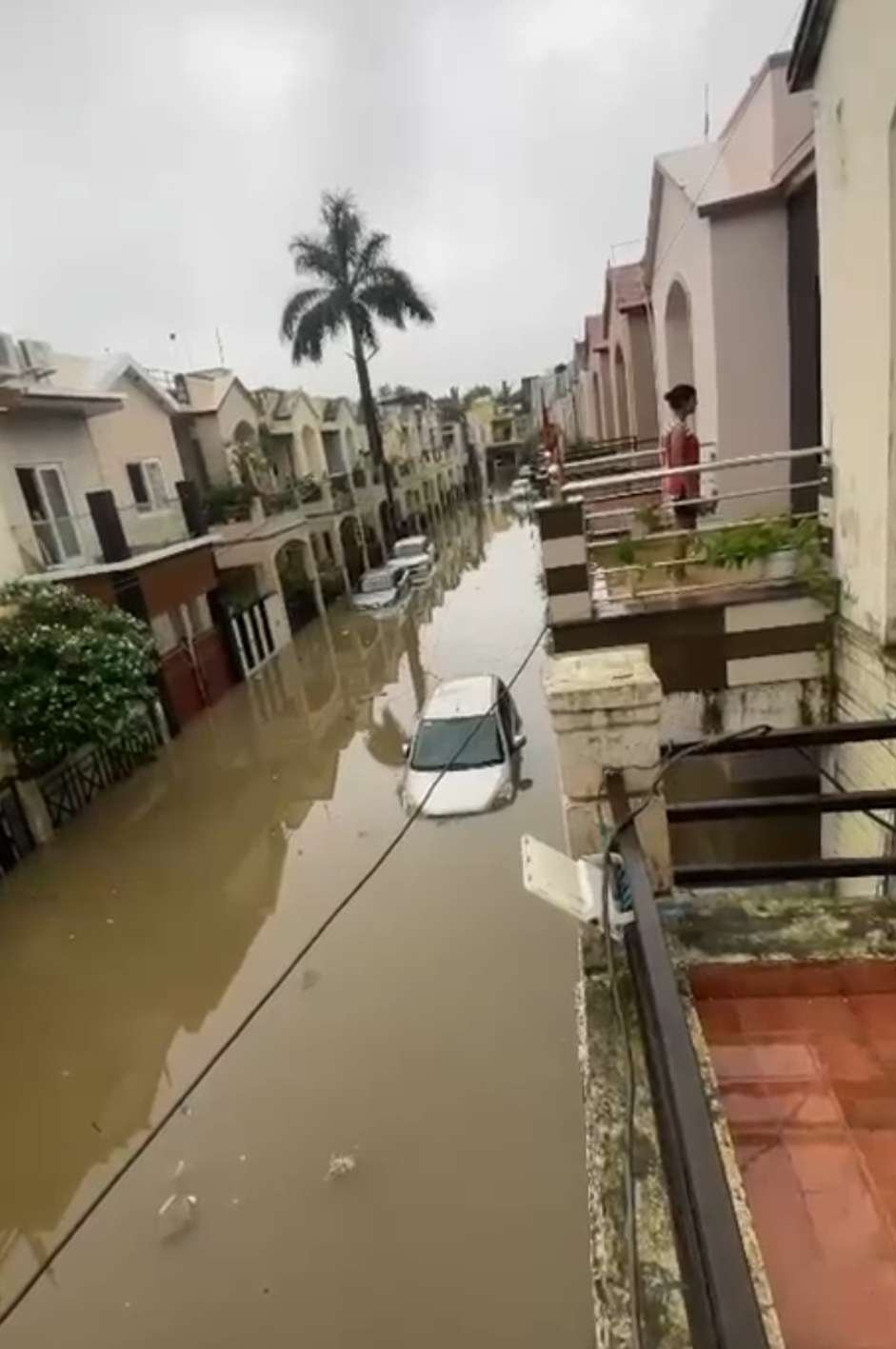 अंबिकापुर: लगातार बारिश से शहर के निचले इलाकों में जलभराव, नागरिक परेशान : Continuous rain Causes Waterlogging in Ambikapur 1 Screenshot 2025 07 06 14 51 49 22 40deb401b9ffe8e1df2f1cc5ba480b12