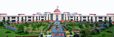 पत्नी की कॉल डिटेल मांगने की याचिका खारिज: छत्तीसगढ़ हाईकोर्ट ने कहा – निजता का अधिकार जरूरी : Petition to Seek wife's Call Details Rejected 3 image 50