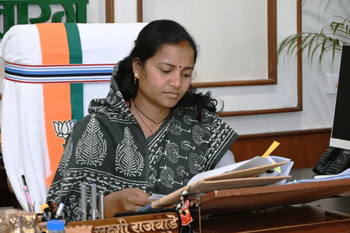 सूरजपुर जिले की तीन सड़क परियोजनाओं को 14.28 करोड़ की मिली स्वीकृति : Three Road Projects of Surajpur 1 image 80