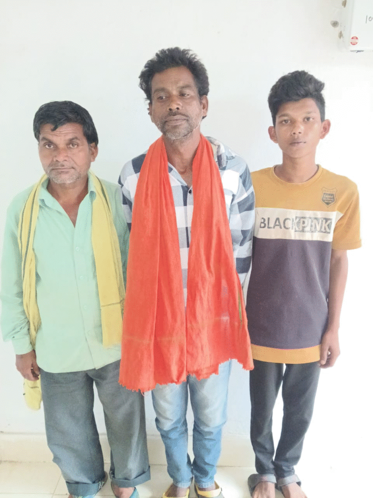 सोसायटी से चावल चोरी के मामले मे ख़रीदादार आरोपी समेत कुल 03 आरोपी गिरफ़्तार : arrested in the case of rice theft from the society 2 image 183