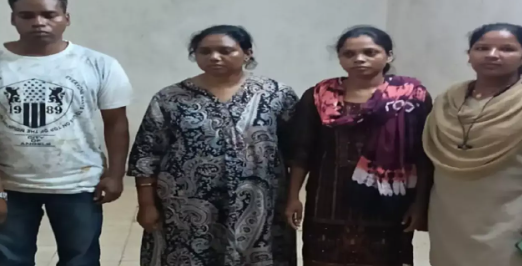 जशपुर में फर्जी गोद दिलाने का मामला, नर्स समेत दंपत्ति गिरफ्तार, बच्ची सुरक्षित बरामद : Case of fake adoption in Jashpur 2 image 214