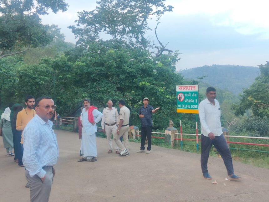 WhatsApp Image 2025 10 12 at 9.03.25 PM 860x645 1