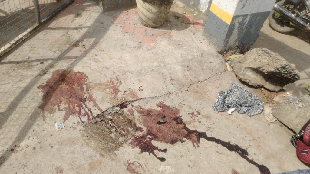 अंबिकापुर मिशन चौक पर युवती की निर्मम हत्या: 20 बार चाकू से गोदकर मर्डर : murdered at Ambikapur Mission Chowk She was stabbed 20 times 3 image 10