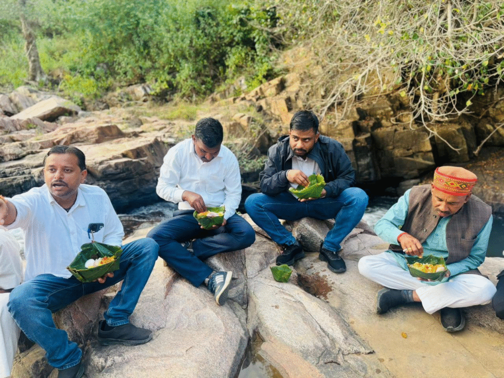 पहुंचविहीन कहलाने वाला क्षेत्र अब विकास की राह पर : The area which was called inaccessible is now on the path of development 3 image 12